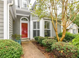 5 Brookway Dr, Greensboro, NC 27410