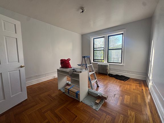 4th image of 15 Radford St