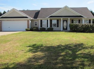 520 Cherokee Rd, Winder, GA 30680