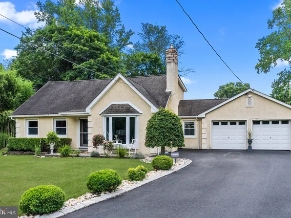 612 Pinney Rd, Huntingdon Valley, PA 19006