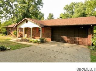 216 Lawrence Ct, Fairview Heights, IL 62208