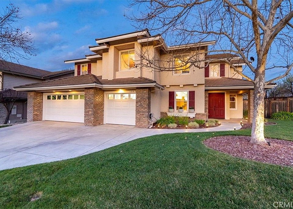 1st image of 1945 Fieldstone Cir