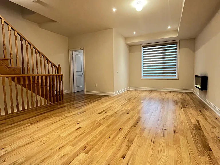 251 Tennant Cir — Photo 25