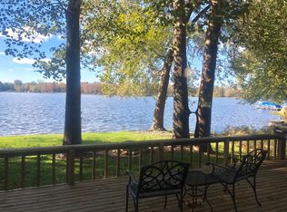 423 Ems R4 Ln, Pierceton, IN 46562