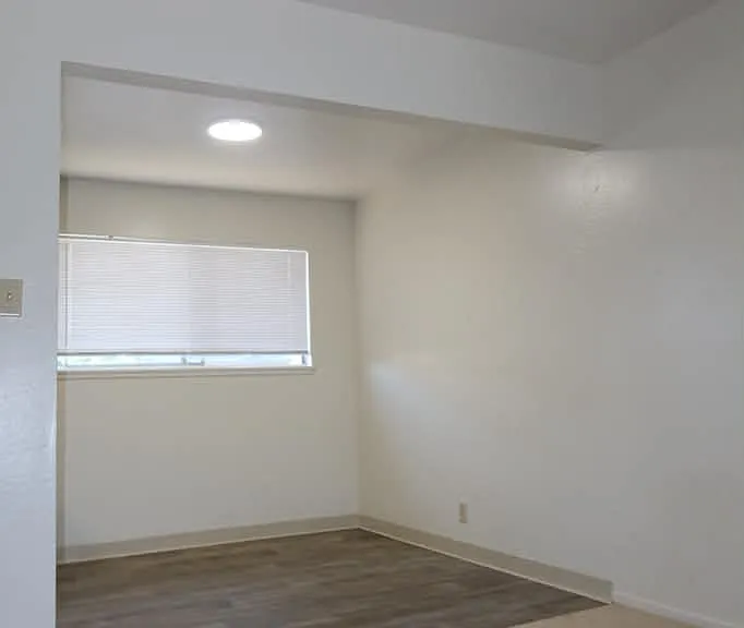 37847 Niles Blvd #11 — Photo 4