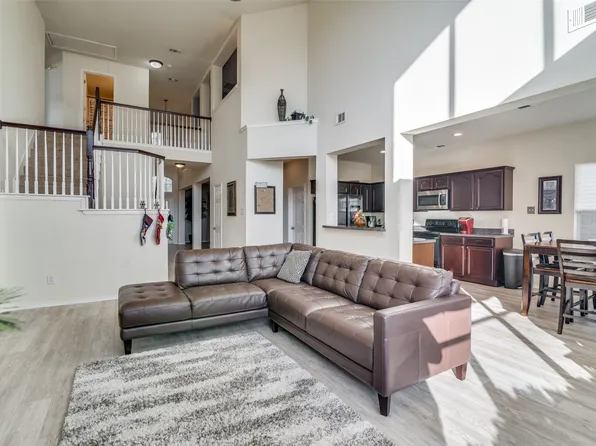 2628 Pioneer Bluffs Rd, Balch Springs, TX 75181