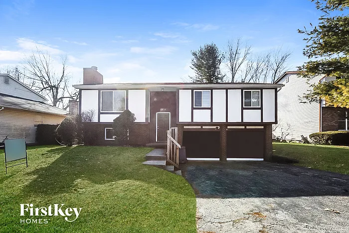 6259 Upperridge Dr photo 1