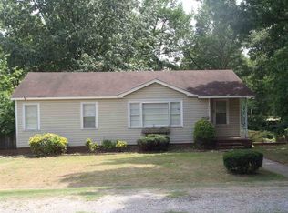 828 Dill St, Newport, AR 72112 | Zillow