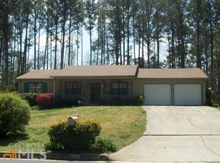 947 Stormy Ln, Jonesboro, GA