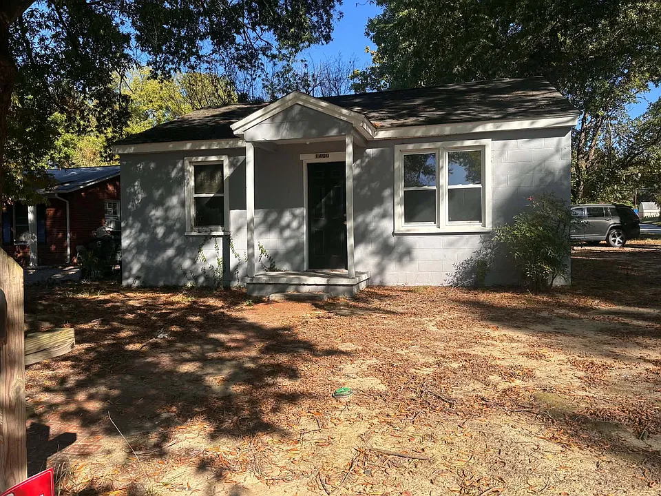 1400 Kingston Rd