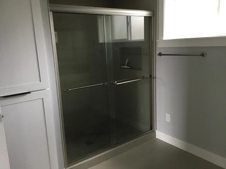 696 E 2200 N — Photo 14