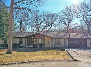 206 Forest Park Pl, Ottawa, IL 61350