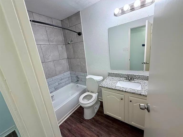 4026 Coltwood Dr — Photo 21