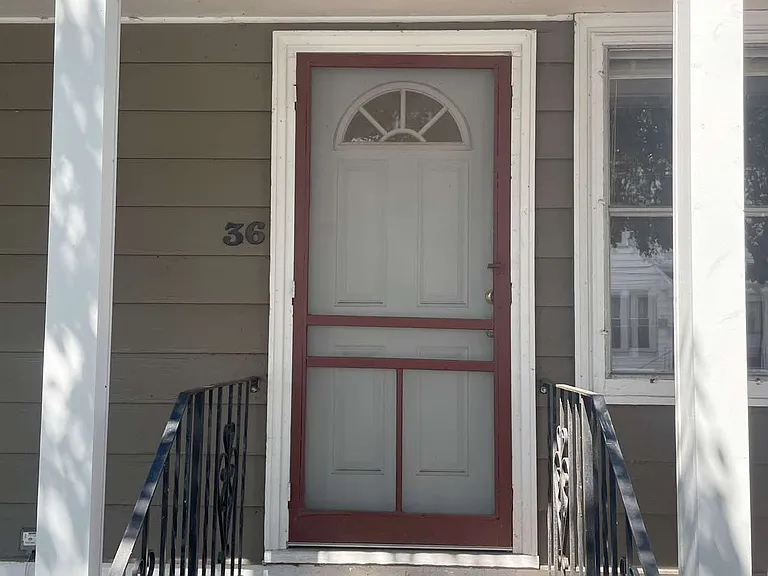 36 Grant St — Photo 11