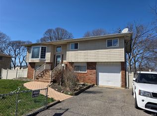 51 Madison Avenue, Amityville, NY