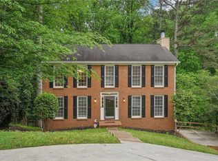 2895 Shurburne Dr, Alpharetta, GA 30022