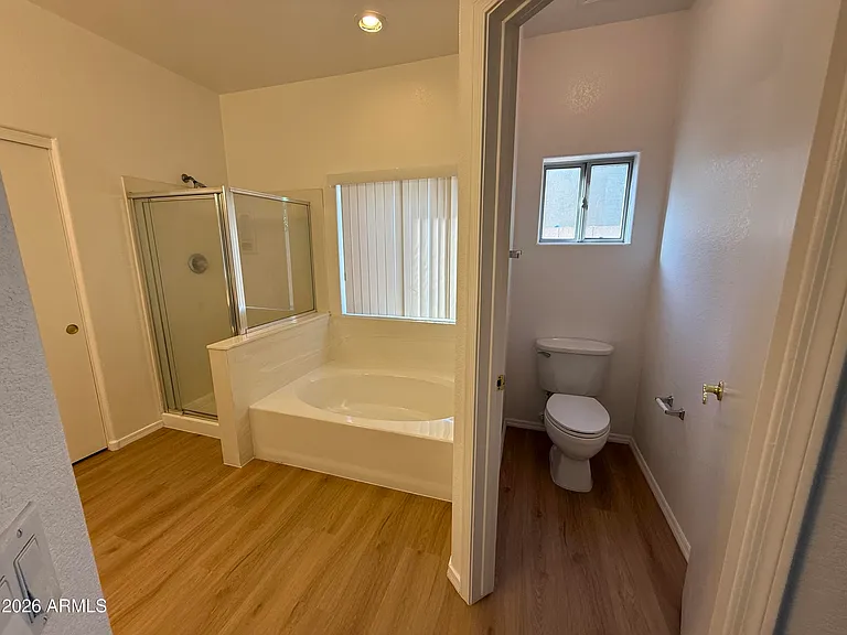 1253 N Spire Ct — Photo 14