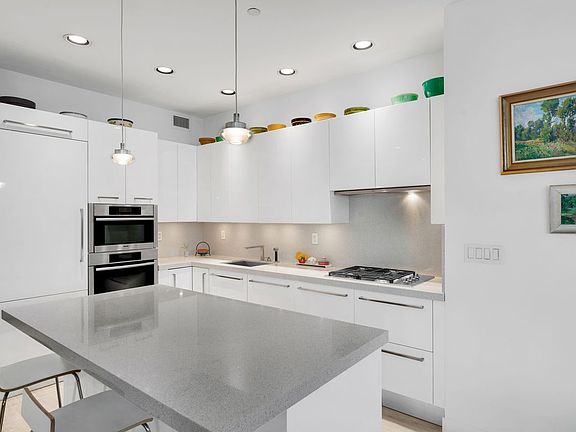 3rd image of 258 Saint Nicholas Ave APT 8B