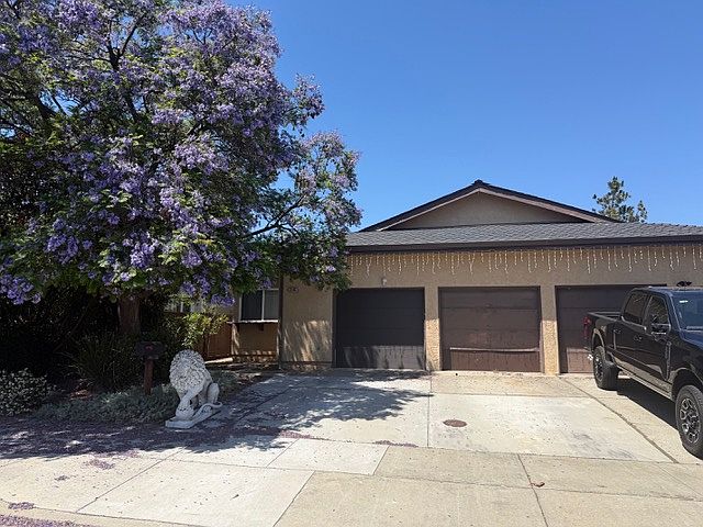 1st image of 20863 Elenda Dr