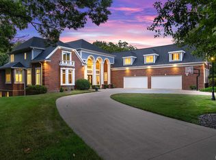 38 Diamond Point, Morton, IL 61550