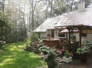 2 Woods Ln, Parkesburg, PA 19365
