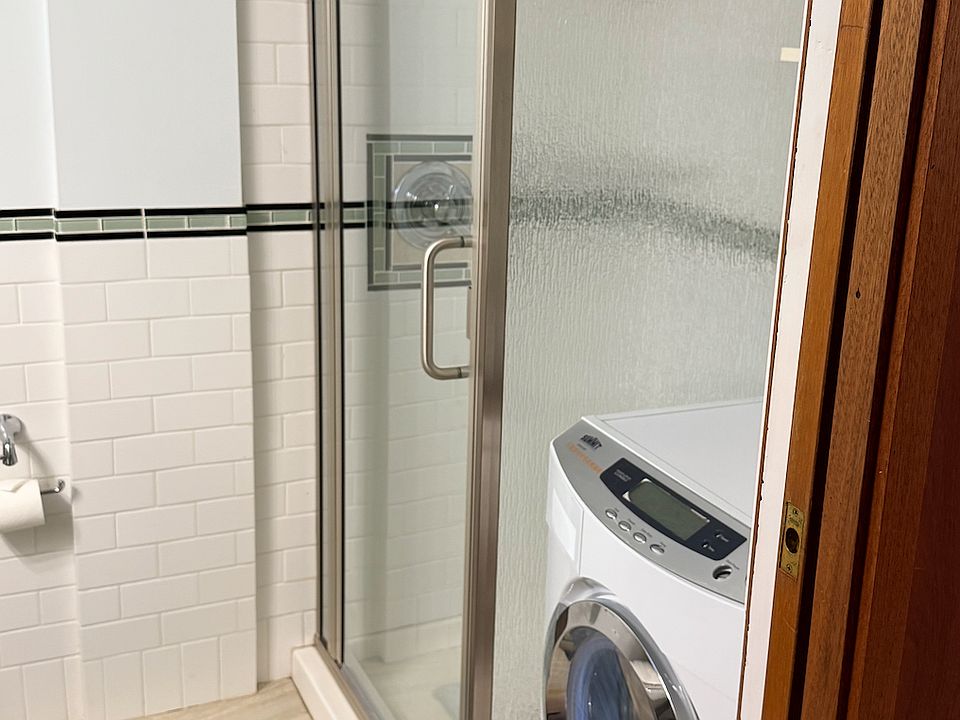 Unit 4 Bathroom with W/D