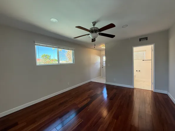 (undisclosed Address), Winnetka, CA 91306