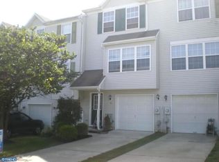 6 Gristmill Ln, Pine Hill, NJ 08021