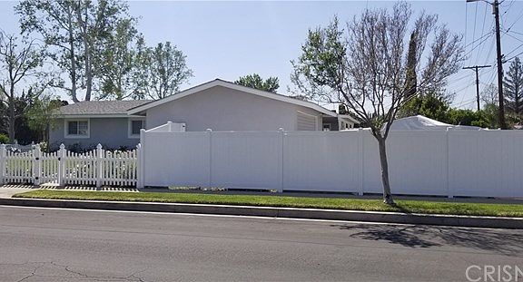 4th image of 23301 Welby Way
