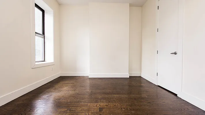 Rented by Nooklyn NYC LLC | media 13