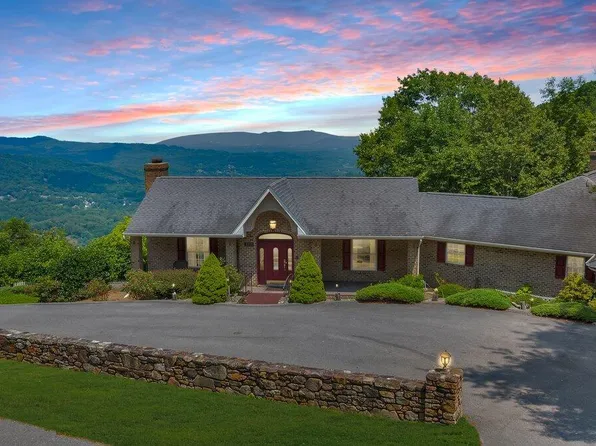9212 Bent Mountain Rd, Bent Mountain, VA 24059