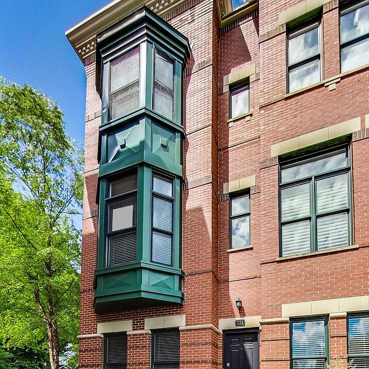 1st image of 231 W Wood St #0