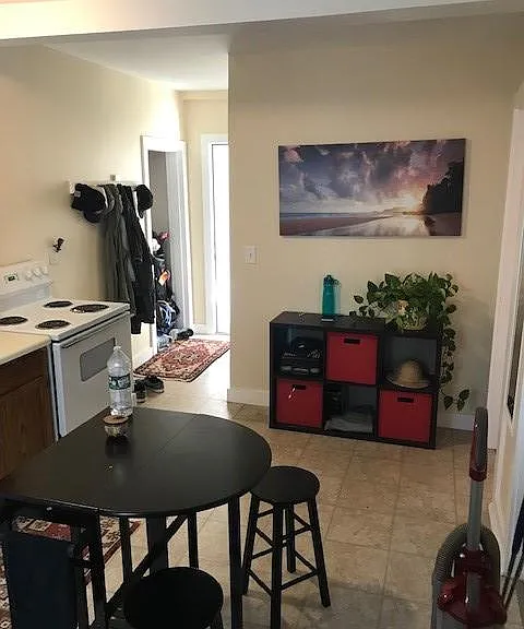 36 Ellis Ct #1 — Photo 4
