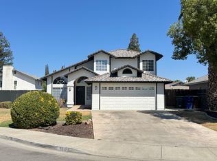 9012 Caymus Ct, Bakersfield, CA 93312