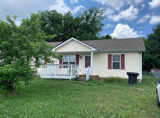 1020 Poppy Seed Dr, Oak Grove, KY 42262