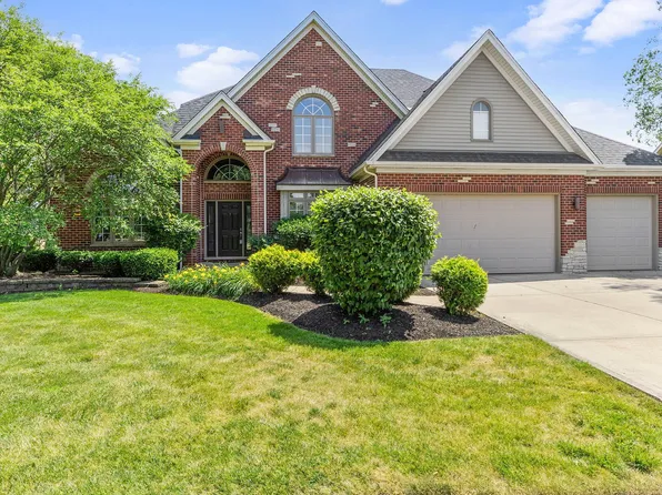 5747 Rosinweed Ln, Naperville, IL 60564
