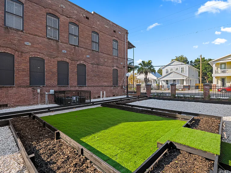 1301 E Columbus Dr #2 — Photo 16