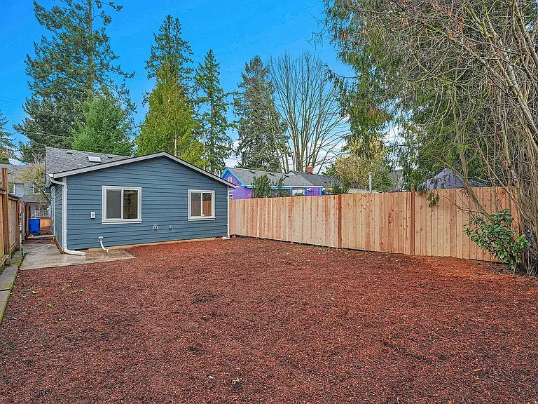 5356 SE 44th Ave — Photo 13