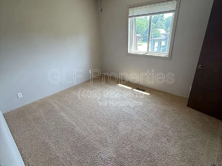 823 N 2nd St #1 — Photo 12