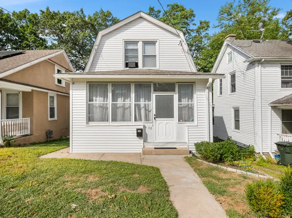 68 Raymond Street, New London, CT 06320