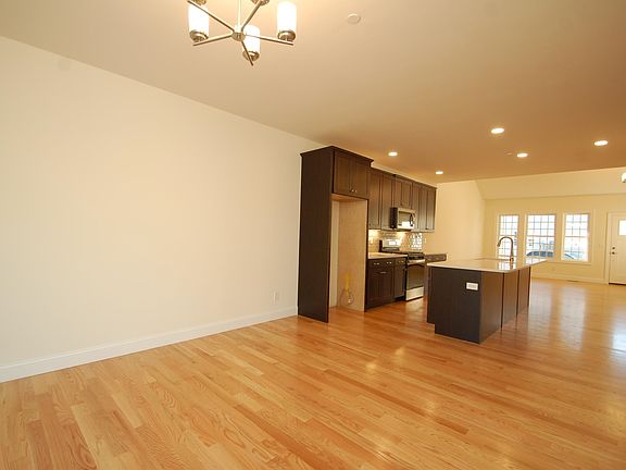 3rd image of 30 Sheffield Way #3E
