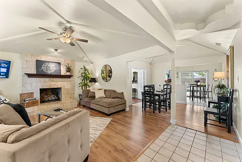 7218 Ridgeview Dr Photo 1