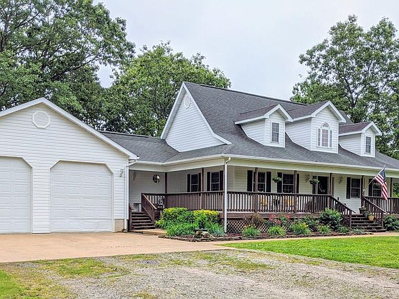 2nd image of 5352 County Road 2490