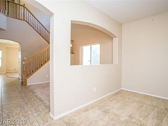 5th image of 505 Dolphin Point Ct