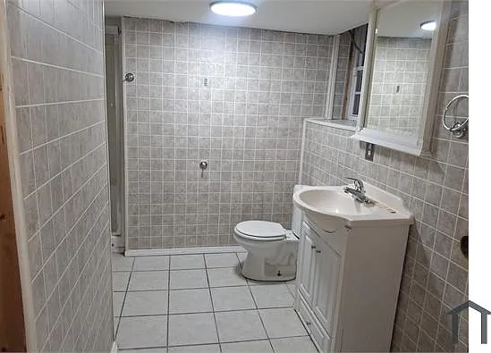 345 Center Ave NW — Photo 7