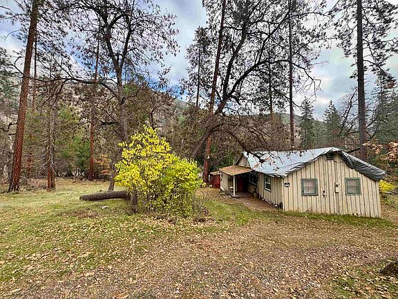 4th image of 421 Beaver Creek Rd