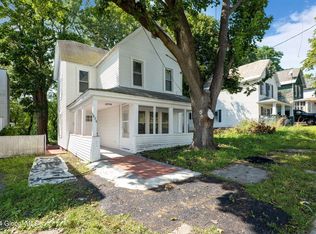 656 Sunset St, Schenectady, NY 12303