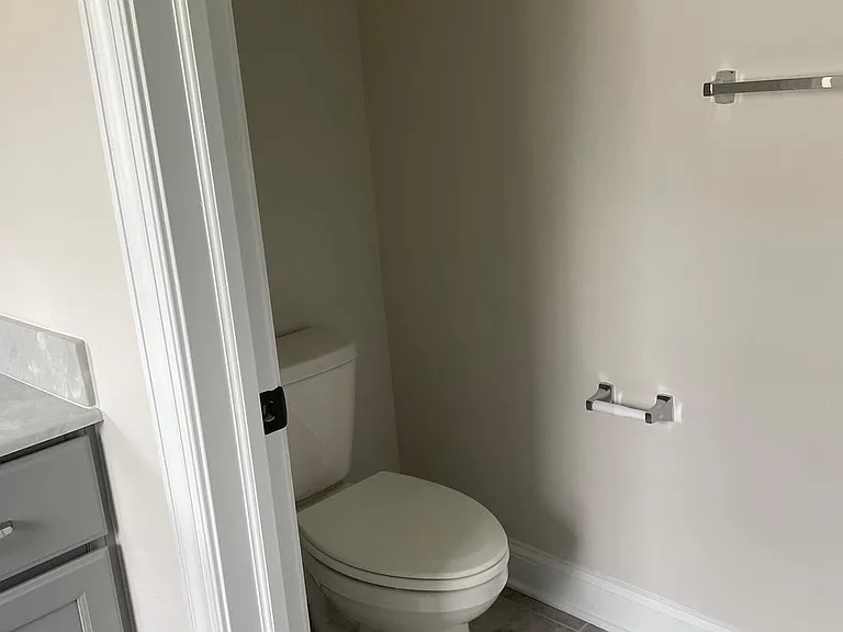 512 Lewis St — Photo 28