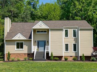 8508 Summit Acres Dr, North Chesterfield, VA 23235