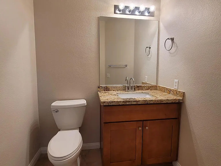 1109 Scenic Crest Dr — Photo 13
